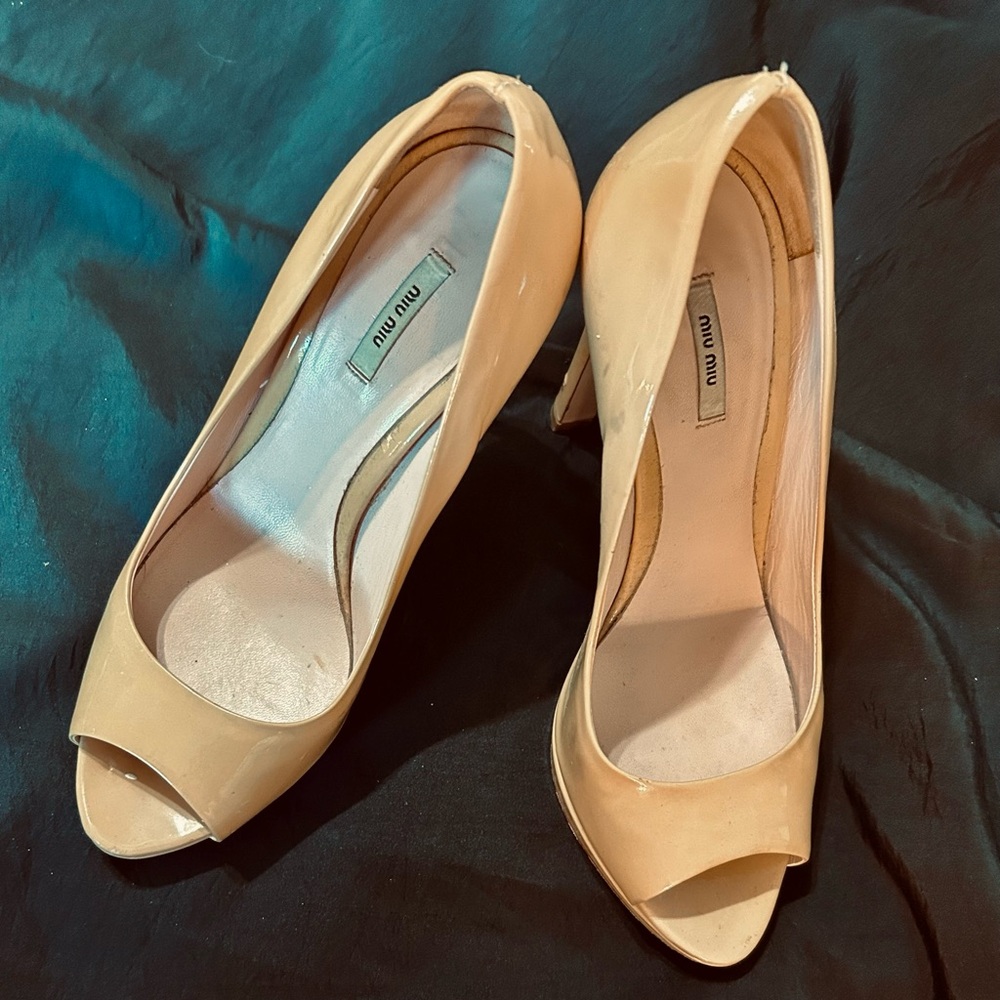 Prada Miu Miu Tan Patent Leather Peep Toe Platform Pumps - 36.5